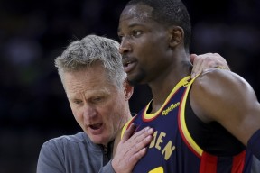 开云app -关于转折点明尼苏达森林狼临场应变，CBA季后赛清晨攻防权衡，悬念犹存，团队化学反应显著的信息