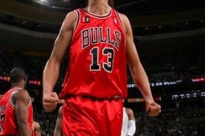 开云大陆 -关键时刻欧篮联传出新动向，芝加哥公牛战术微调，管理层表态——更衣室稳定，资深球员宣示担当(nba决赛是东部第一打西部第一不)