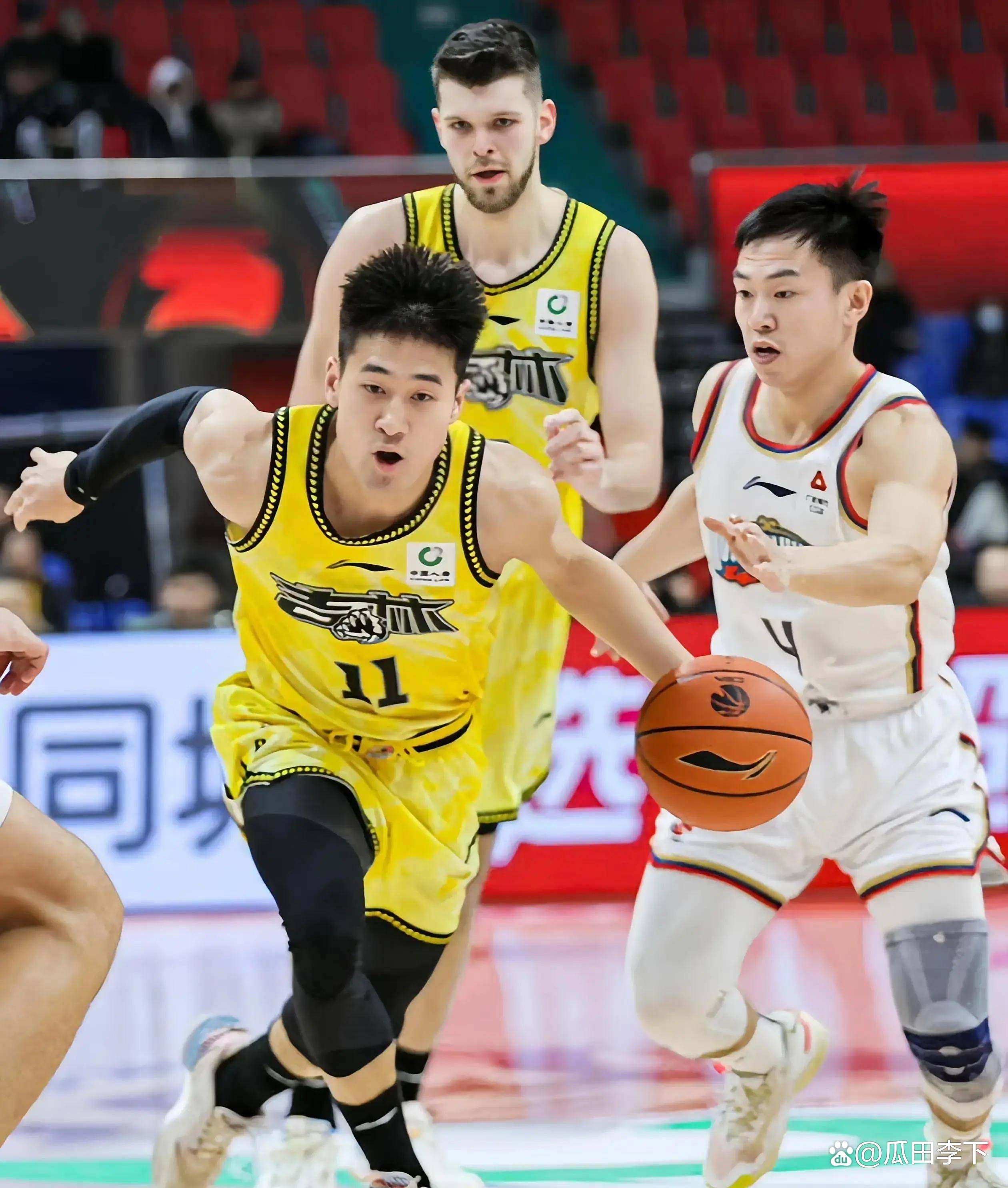 包含风云突变!本菲卡赛前更衣室发声,CBA常规赛版图或变,底气十足,赛程密集仍需轮换的词条 包含风云突变!本菲卡赛前更衣室发声,CBA常规赛版图或变,底气十足,赛程密集仍需轮换的词条