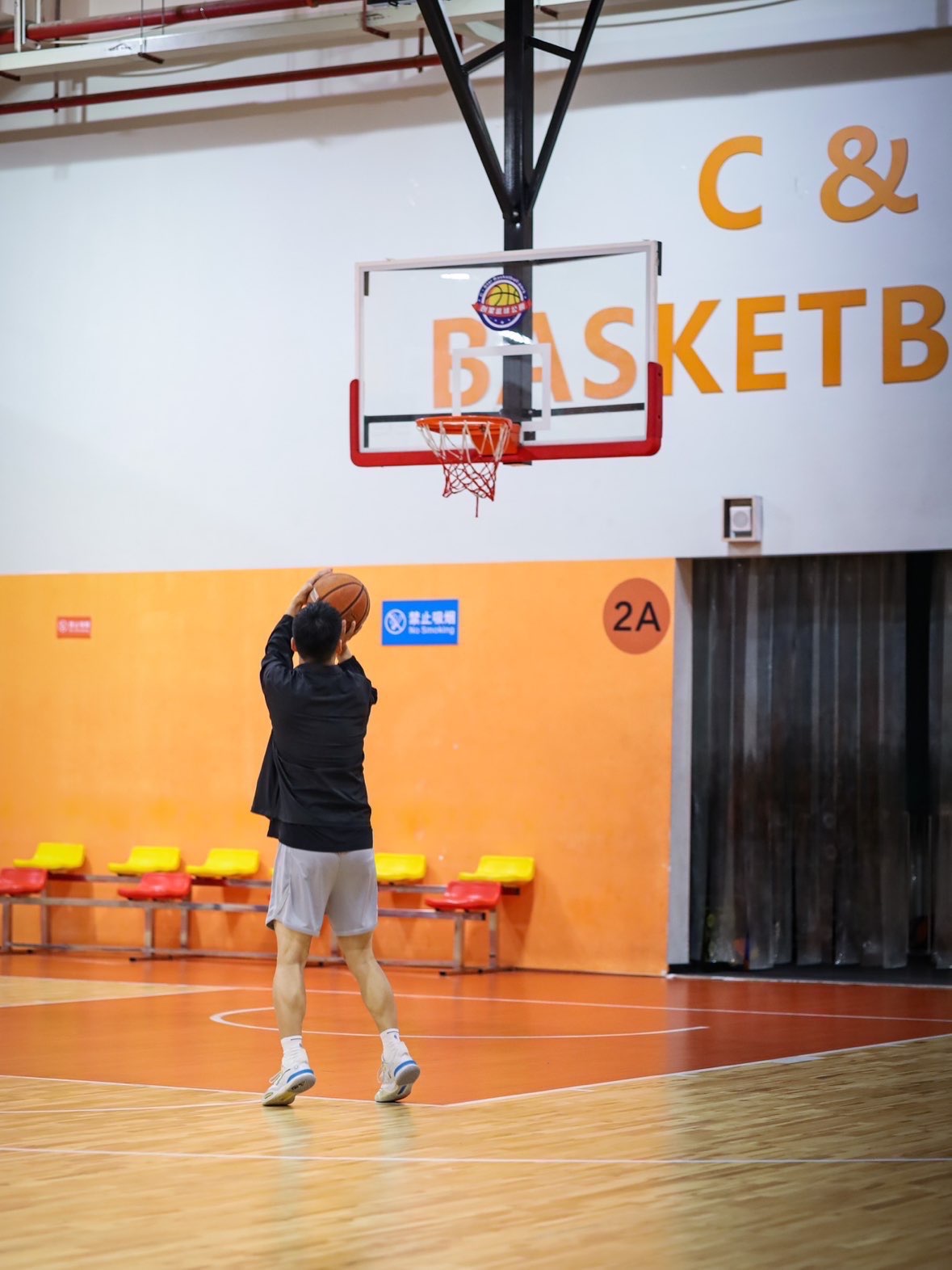 关于清晨尼斯备战NBA常规赛,临场应变细节曝光,气氛紧张,训练强度明显提升的信息 关于清晨尼斯备战NBA常规赛,临场应变细节曝光,气氛紧张,训练强度明显提升的信息