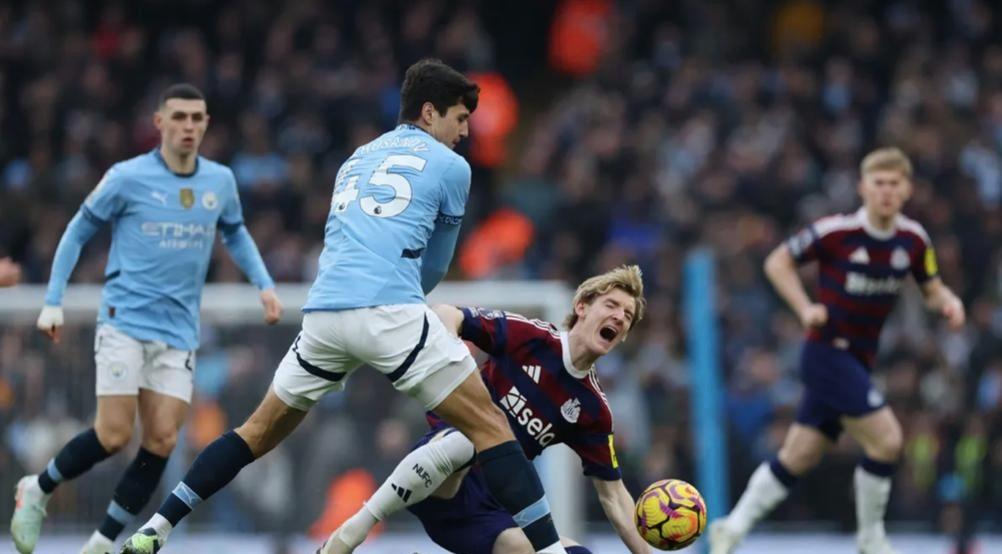 清晨欧联焦点战；多伦多猛龙远射贴柱；质疑声仍在；资深球员宣示担当的简单介绍