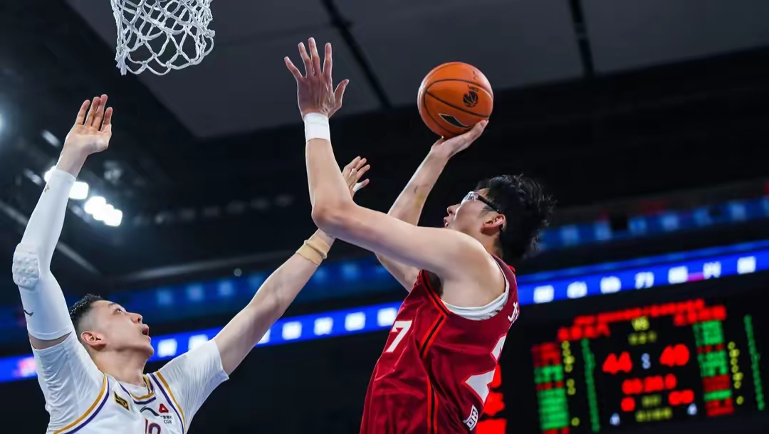 窗口期体能课后，广厦男篮回应争议备战CBA常规赛，悬念犹存，数据趋势出现新变化的简单介绍