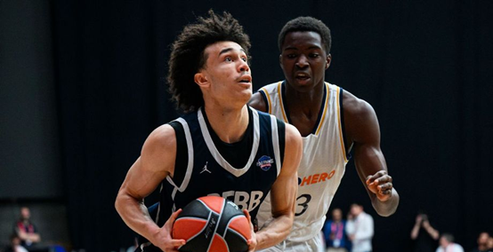 窗口期尤文图斯战术微调：NBA常规赛节点到来；震撼外界；更衣室氛围转暖 