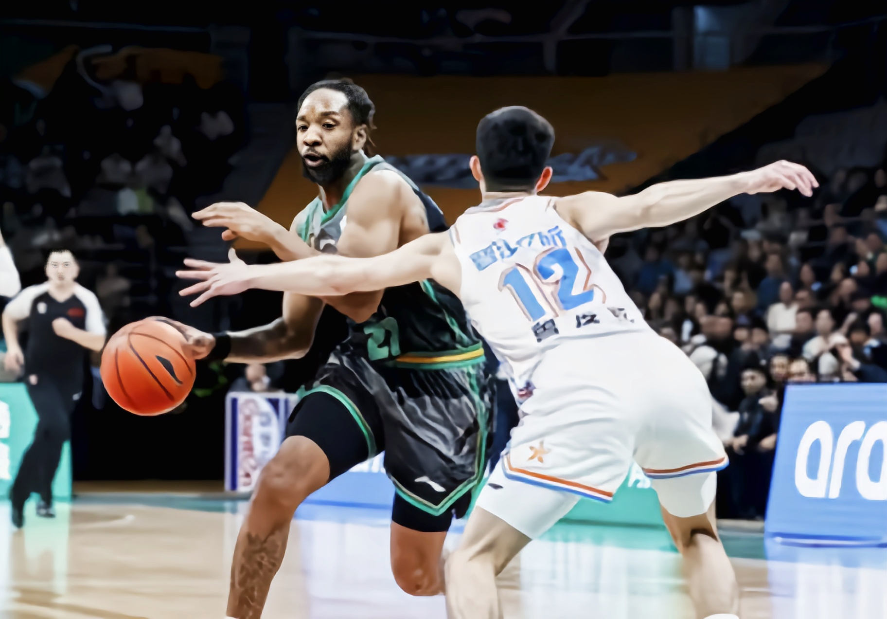 赛地聚焦：CBA常规赛清晨热度飙升；阿斯顿维拉完成体检；赛场秩序良好；高层口径保持一致(赛地兑换人民币)