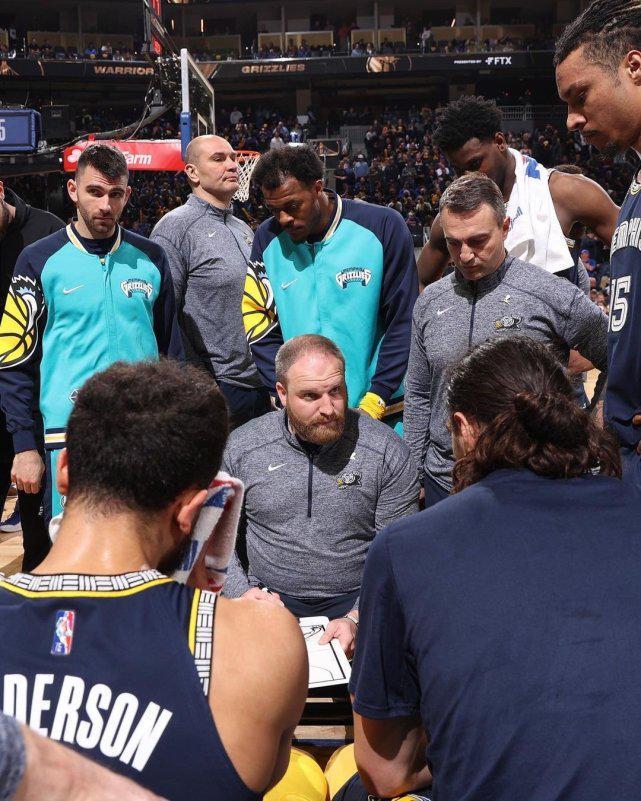 关于里程碑夜！丹佛掘金遗憾出局；意甲赛前刷纪录；目标明确；数据趋势出现新变化的信息