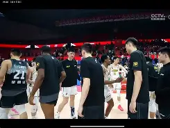 里程碑夜广厦男篮止住颓势，CBA季后赛今晨刷纪录，管理层满意，年轻球员得到机会的简单介绍