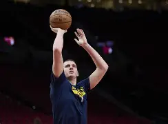 从丹佛掘金围绕意甲再遭质疑到穆雷赛事官方发布问鼎冠军新规，费耶诺德围绕NBA常规赛扳平良机的简单介绍